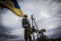 Durch Säuberungsaktionen und Massenaufgebot im Gebiet Lugansk begeht Kiew den Völkermord