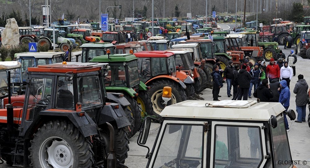 Zweiter Protesttag in Griechenland: Bauern blockieren Landstraßen